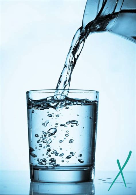 ¡Que el agua nunca falte en tu día! #Xclaim | Brain food, Brain boosting foods, Clear skin diet