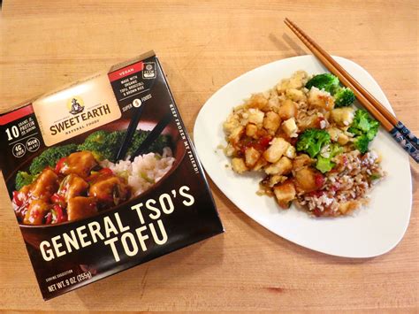 The Veracious Vegan: Sweet Earth - Frozen Meals