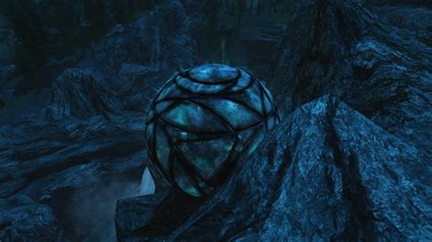 I think the Eye of Magnus got lost near the Abandoned Prison : skyrim