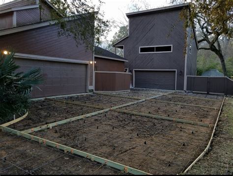 Houston's Best Concrete Contractors | Driveway, Patios, Parking & Repair