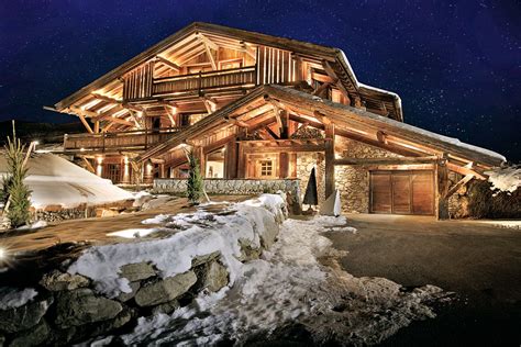 Here are 5 mega-luxurious ski chalets you can't afford | Chalet de luxe, Chalet, Chalet moderne