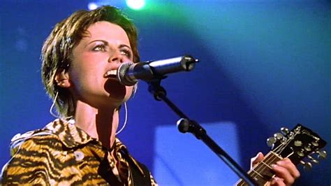 The Cranberries - Promises 1999 "Paris" Live Video | The cranberries promises, Dolores o'riordan ...