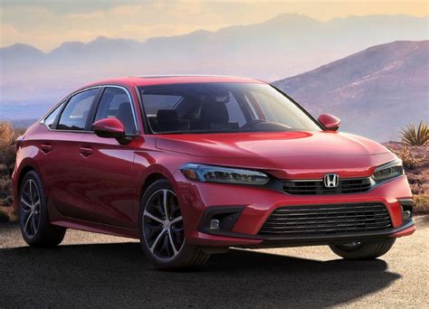 The 2022 Honda Civic Sedan Makes a Great Car Even Better