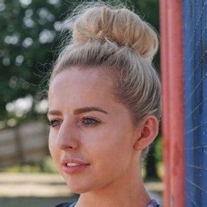 Liv Cooke - Age, Family, Bio | Famous Birthdays