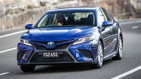 Toyota Camry Hybrid Awarded as a Family Favourite | Latest News