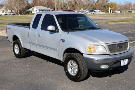 2001 Ford F-150 XLT | Victory Motors of Colorado