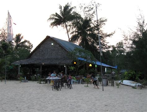 Tezza's Beaches and Islands: Cherating Beach