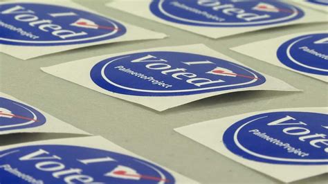 Early voting begins in first-in-the-nation democratic primary