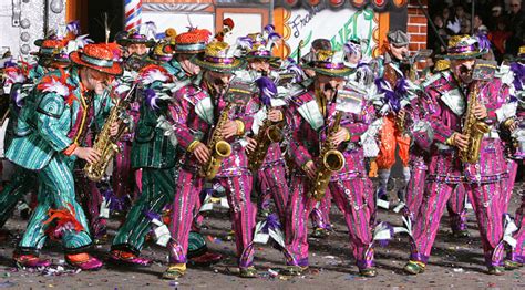 Quaker City String Band • Philadelphia Mummers Entertainment