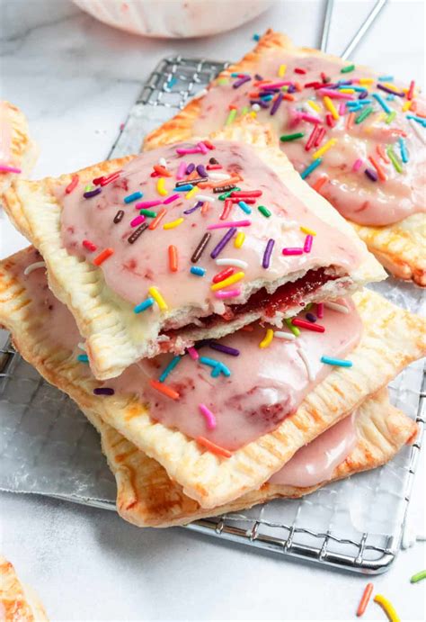 Easy Homemade Pop Tarts with Pie Crust | Lemons + Zest