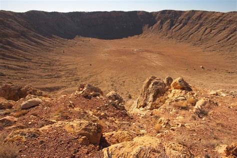 Bezienswaardigheden Meteor Crater - Tioga Tours