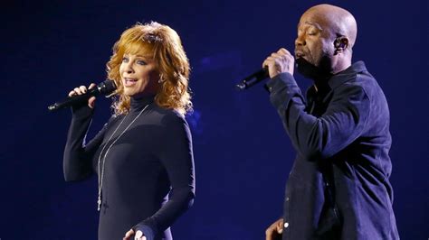 Reba McEntire and Darius Rucker debut 'In the Ghetto' collaboration at ...