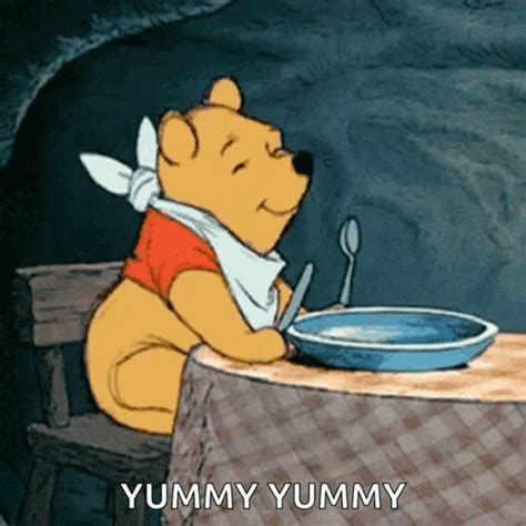 Winnie The Pooh Hungry GIF - Winnie The Pooh Hungry Yummy - Discover & Share GIFs