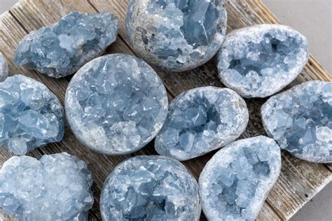 6 Best healing crystals for anxiety