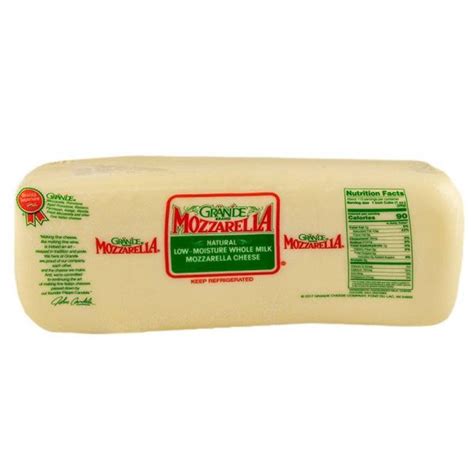 Grande Wole Milk Mozzarella Cheese Loaf | Vern's Cheese | Wisconsin