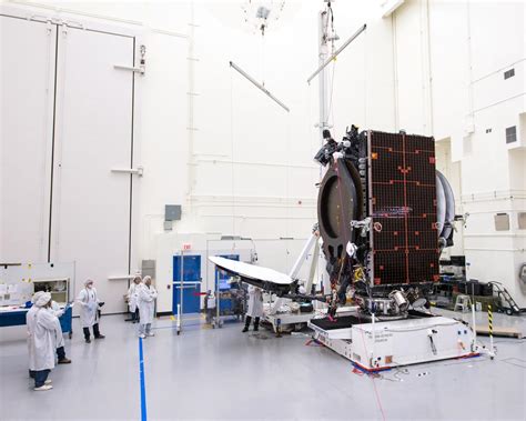 Boeing Innovates Team To Produce New Satellite