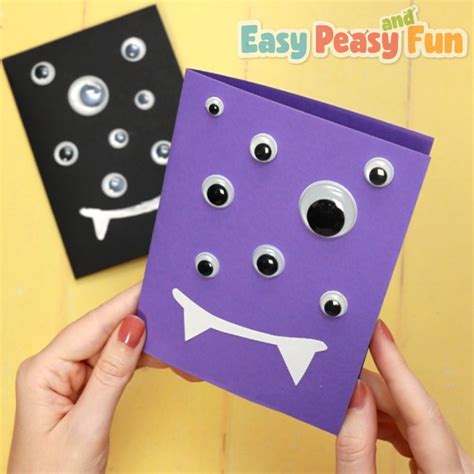 Last Minute DIY Halloween Card with Googly Eyes - Easy Peasy and Fun