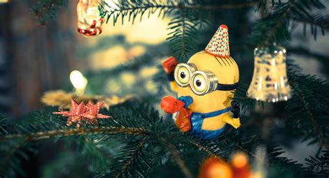 Minion Christmas Wallpapers - Top Free Minion Christmas Backgrounds - WallpaperAccess