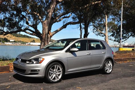 2015 Volkswagen Golf TDI – First Look and ReviewThe Green Car Driver -