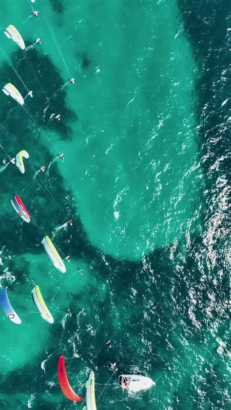 Drag racing 🤝 drone racing 🏎️ Palma from the sky 🌅#trofeoprincesasofia | World Sailing | World ...