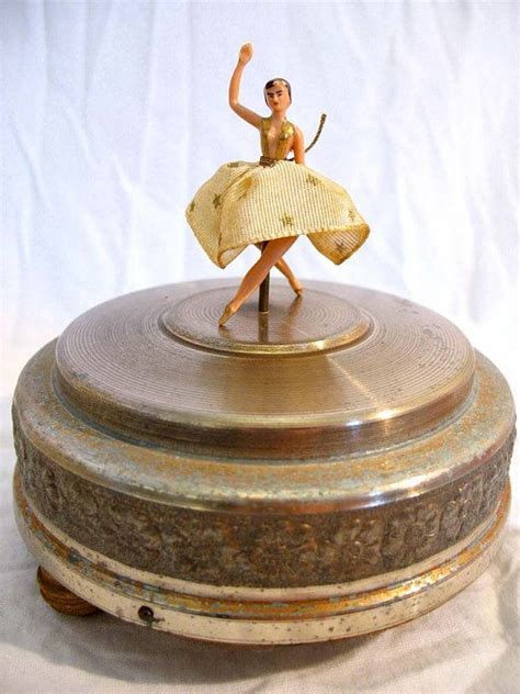 Vintage Cody Ballerina Music Box | Music box vintage, Music box ballerina, Antique music box