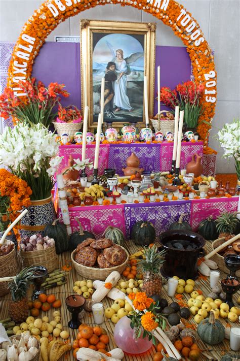 Altar de día de muertos en la Feria Tlaxcala | Dia de muertos, Feria, Muerte