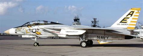 Photo d'un F-14A Tomcat du VF-142 Ghostriders. | Mig fighter, Fighter planes, Fighter aircraft