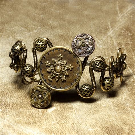 Steampunk Jewelry - BRACELET - Vintage buttons BRASS Coppe… | Flickr