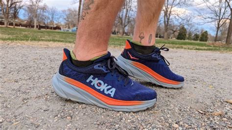 Hoka Challenger 7 Running Shoes Review