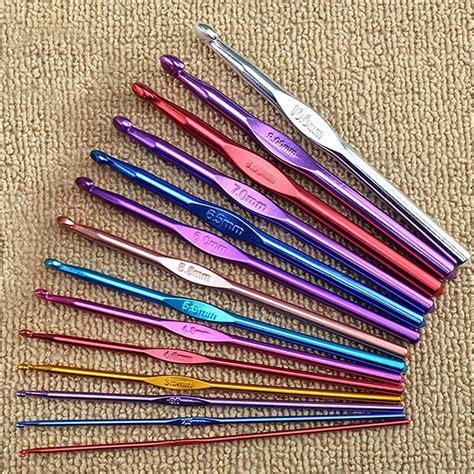 Worallymy 12pcs Metal Handle Crochet Hook Knitting Needles Set ...