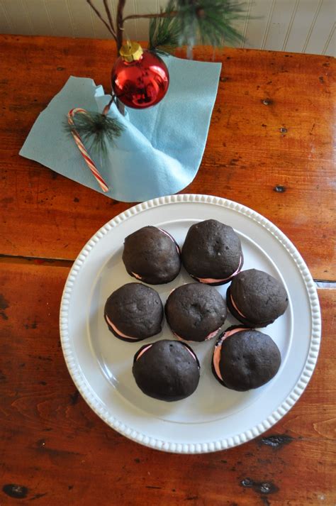 Dani Cakes: Christmas Dessert: Whoopie Pies