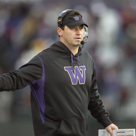 Washington Huskies Get Commitment from 14-Year-Old QB, but Is It Smart? | News, Scores ...