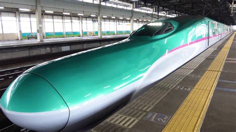 Riding the Japan's Fastest Bullet Train from Tokyo to Hokkaido - YouTube