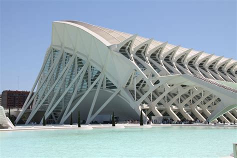 The Museo de las Ciencias is an interactive Science Museum for all ages in Valencia Fun Places ...