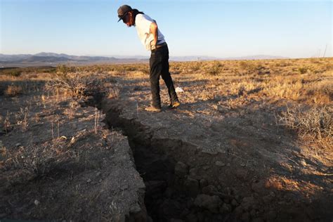 California earthquakes: Ridgecrest and Trona try to pick up pieces ...