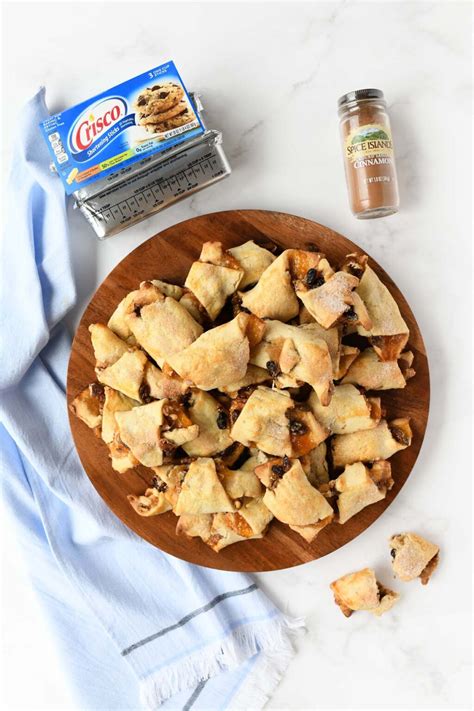 Tender and Flaky Rugelach Pastry - Sizzling Eats