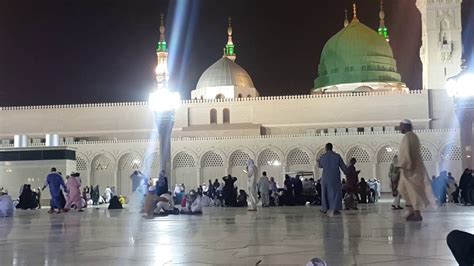 Azan madina shareef - YouTube