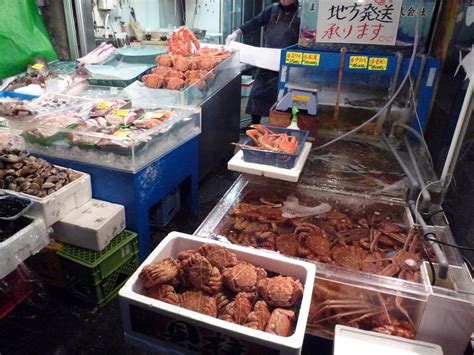 Tips for Visiting Tsukiji Fish Market in Tokyo - Ferreting Out the Fun