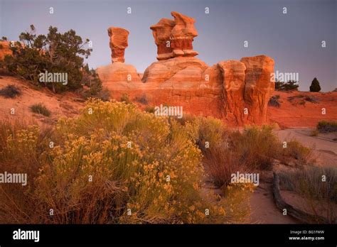 Four Brothers hoodoos, Devil's Garden State Park, Utah Stock Photo - Alamy