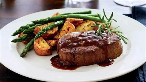 Filet Mignon with Garlic Rosemary Sauce Recipes