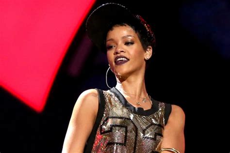 Rihanna, ‘Unapologetic’ – Album Review