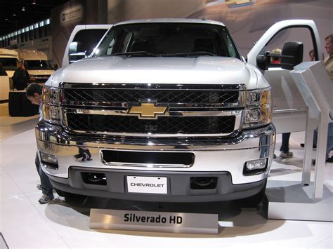 File:2011 Chevrolet Silverado HD.jpg - Wikimedia Commons