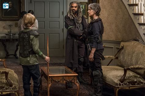 8x13 ~ Do Not Send Us Astray ~ Carol, Ezekiel and Henry - The Walking ...