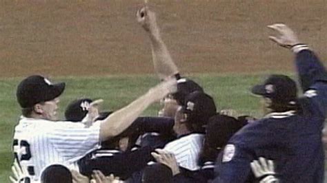 Yankees win 1996 World Series | 10/26/1996 | Texas Rangers