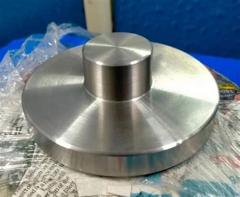 ASTM A182 Stainless Steel Flanges, For Oil Industry at Rs 550/piece in Vapi