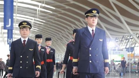 China Relaxes Physical Requirements For Pilots | Aviation Week Network