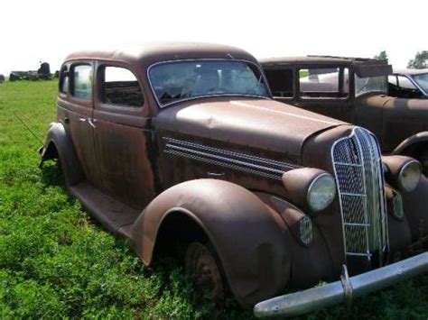 1936 DODGE BROTHERS. 4DR SEDAN