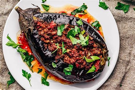 Tasty Turkish Stuffed Eggplant Recipe (Karniyarik) Does Not Disappoint | Turkish Recipes ...