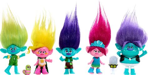 Mattel DreamWorks Trolls Toys, Best of Friends Pack with 5 Small Dolls & 2 Character Figures ...