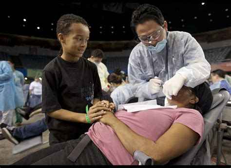 Free Medical Clinic In Los Angeles: Supervisor Mark Ridley-Thomas Comes ...